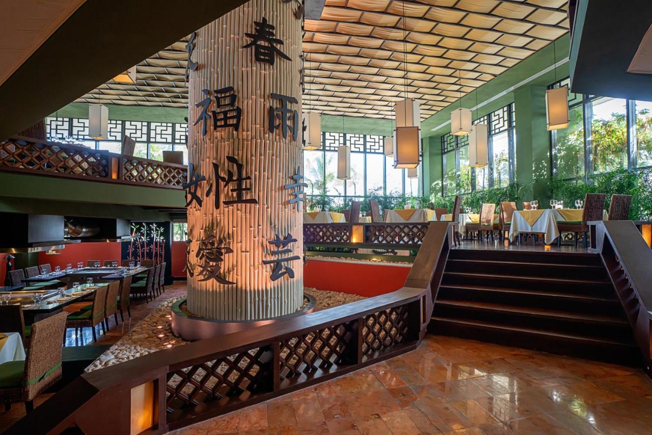 Royal Select At Grand Park Royal Cancun (Adults Only) エクステリア 写真