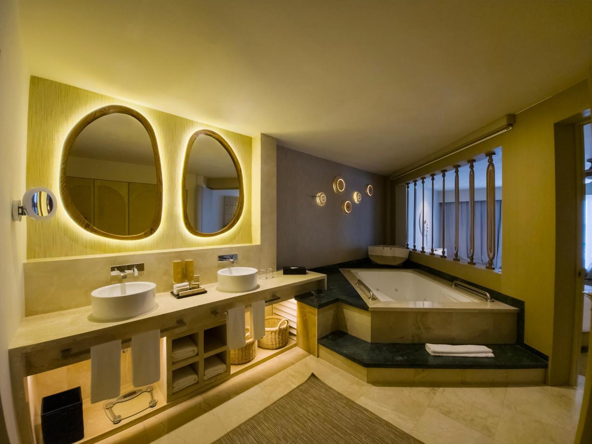 Royal Select At Grand Park Royal Cancun (Adults Only) エクステリア 写真